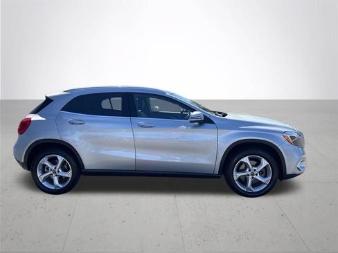 Used 2018 Mercedes-Benz GLA 250 4MATIC image 5