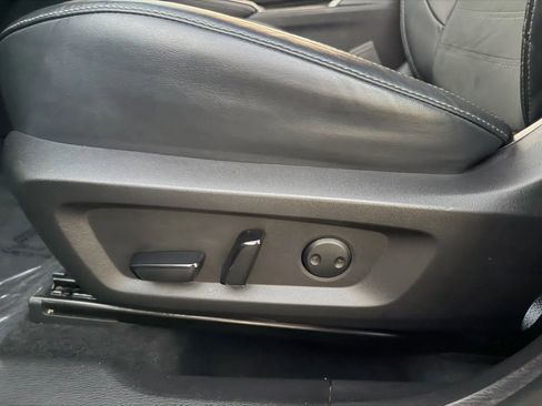 Used 2023 Mitsubishi Outlander ES image 17