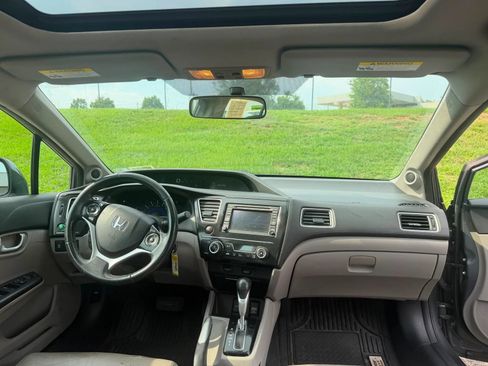 Used 2013 Honda Civic EX-L image 17