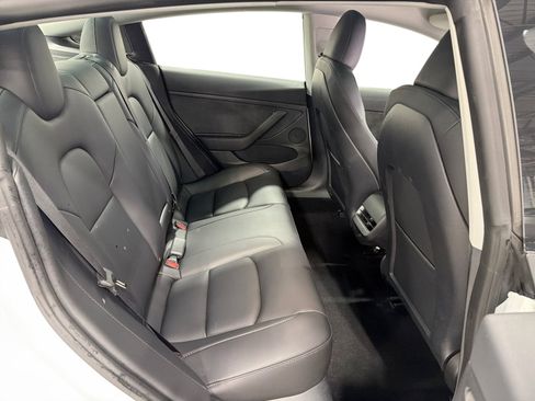 Certified 2023 Tesla Model 3 Standard Range RWD image 11