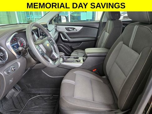Used 2024 Chevrolet Blazer LT w/ Convenience Package FWD image 6