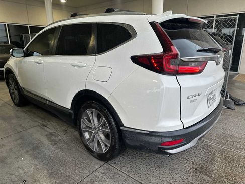 Used 2020 Honda CR-V Touring image 3