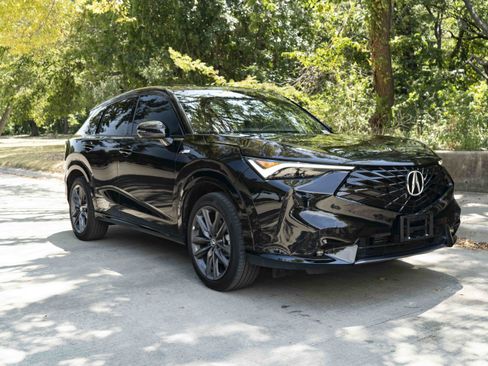 Used 2025 Acura ADX A-Spec FWD image 2