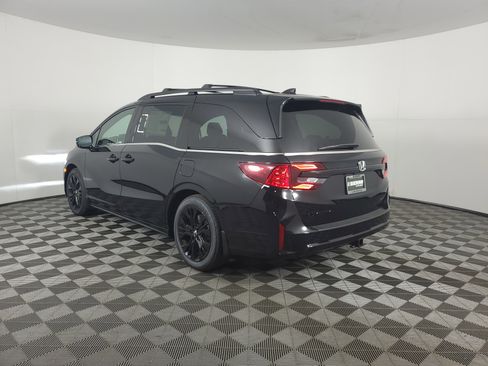 New 2026 Honda Odyssey Sport-L image 6