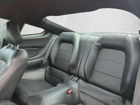 Used 2021 Ford Mustang GT Premium w/ GT Performance Package RWD image 17