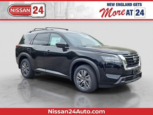 New 2025 Nissan Pathfinder SV image 1
