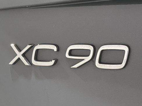 Used 2023 Volvo XC90 B6 Plus w/ Protection Package Premier AWD/4WD image 24