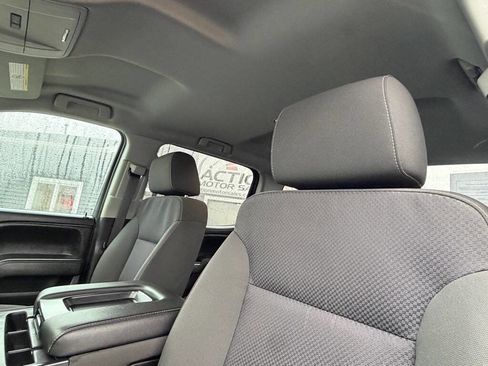 Used 2018 Chevrolet Silverado 2500 LT AWD/4WD image 17