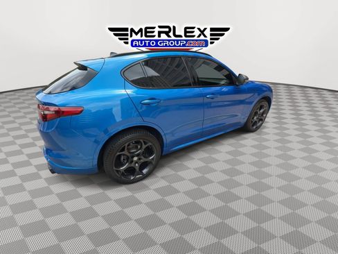 Used 2023 Alfa Romeo Stelvio Estrema AWD/4WD image 8
