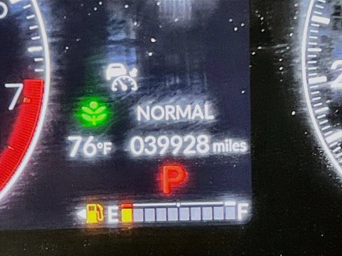 Used 2025 Honda Odyssey Touring image 12
