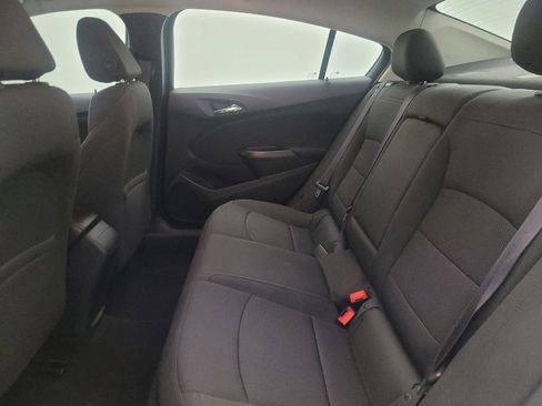 Used 2016 Chevrolet Cruze LT FWD image 18