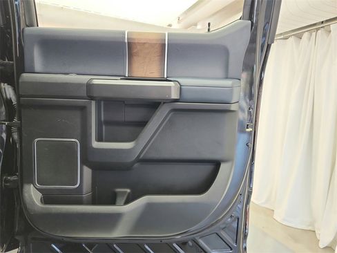 Used 2018 Ford F150 Limited w/ Trailer Tow Package image 37