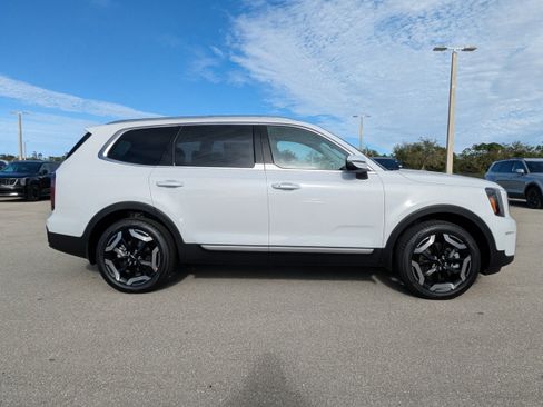 New 2025 Kia Telluride EX image 4