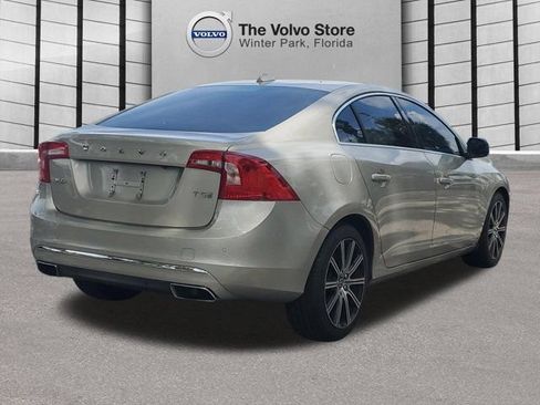 Used 2018 Volvo S60 T5 Inscription FWD image 4