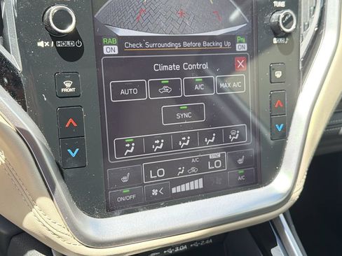 Certified 2024 Subaru Outback Limited AWD/4WD image 27