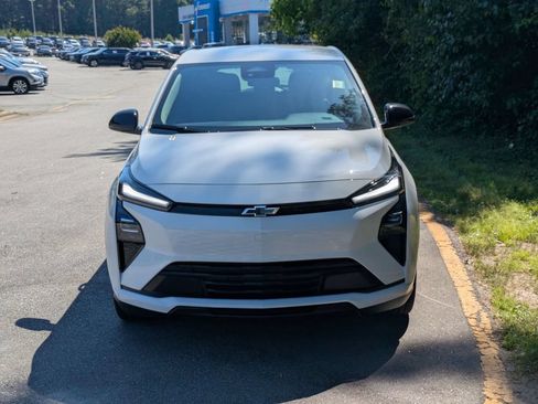 New 2027 Chevrolet Bolt LT FWD image 6