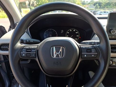 Used 2024 Honda HR-V LX image 18