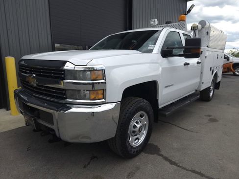 Used 2015 Chevrolet Silverado 2500 4x4 Double Cab image 2