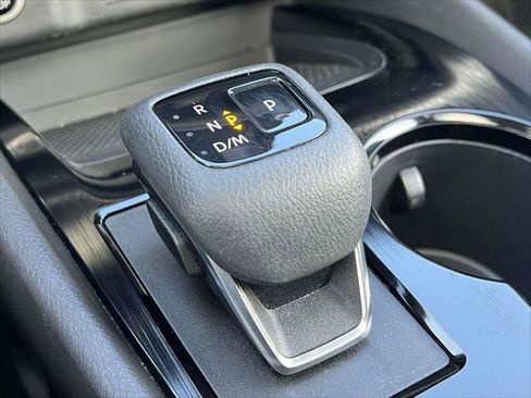 Used 2023 Nissan Rogue SV w/ SV Premium B Package image 31