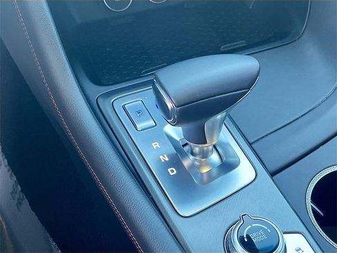 Used 2024 Genesis G70 3.3T Advanced image 17