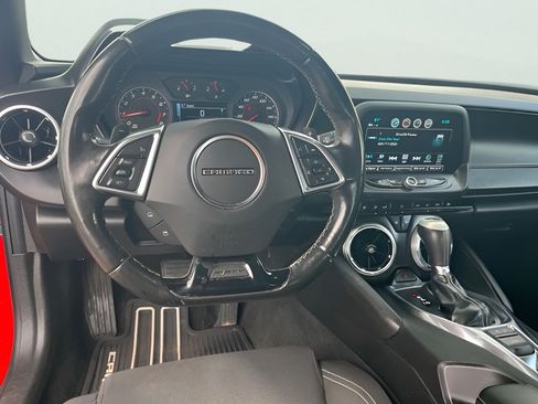 Used 2017 Chevrolet Camaro LT w/ Technology Package RWD image 15