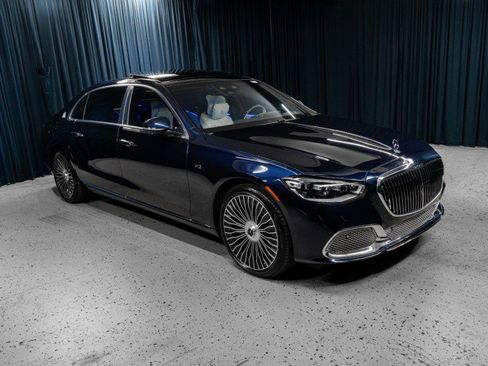 New 2025 Mercedes-Benz Maybach S 680 4MATIC image 3