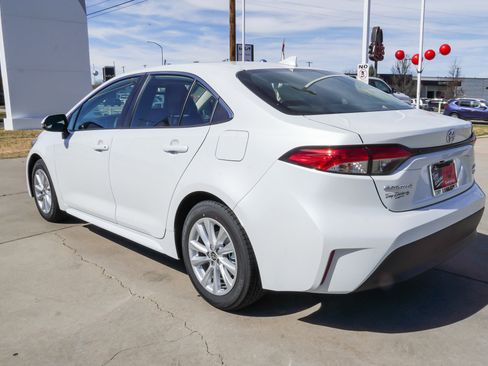 New 2026 Toyota Corolla XLE image 6