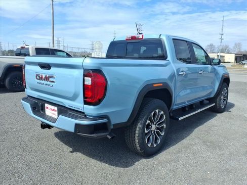 New 2026 GMC Canyon Denali image 7