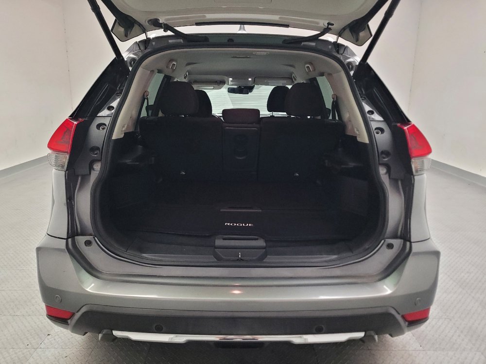 Used 2020 Nissan Rogue SV AWD/4WD image 29