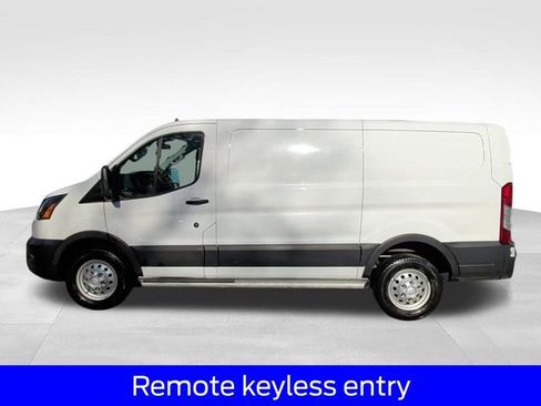 Used 2024 Ford Transit 250 Low Roof AWD w/ Exterior Upgrade Package image 4