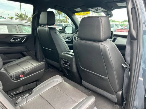 Used 2021 Chevrolet Suburban High Country RWD image 46