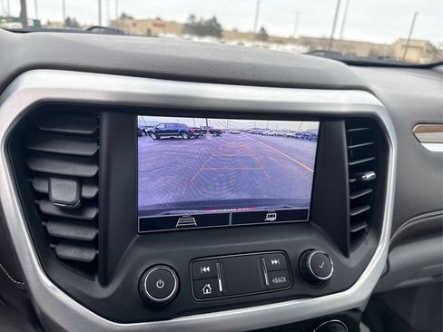 Used 2021 GMC Acadia SLE w/ Driver Convenience Package image 27