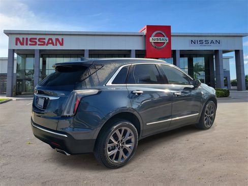 Used 2019 Cadillac XT5 Premium Luxury image 4