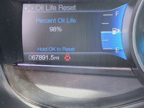 Used 2019 Ford Explorer Limited w/ Class III Trailer Tow Package FWD image 15