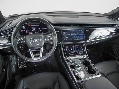 Certified 2025 Audi Q7 2.0T Premium Plus w/ Premium Plus Package AWD/4WD image 19