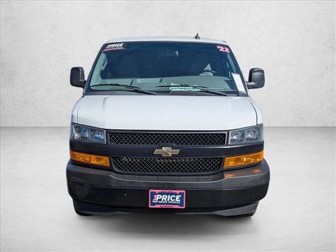 Used 2022 Chevrolet Express 3500 w/ Driver Convenience Package image 2
