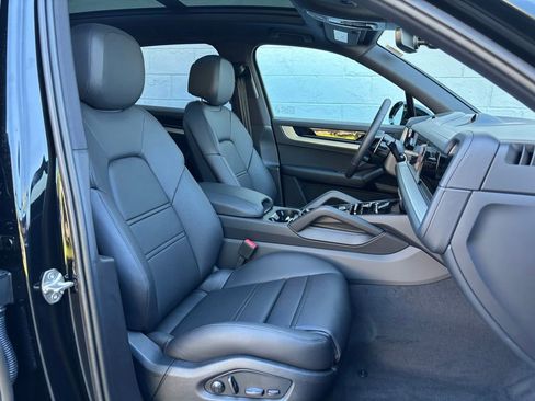 New 2026 Porsche Cayenne S AWD/4WD image 16