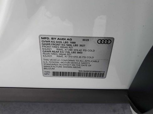 Certified 2024 Audi Q8 e-tron Prestige w/ Prestige Package AWD/4WD image 33
