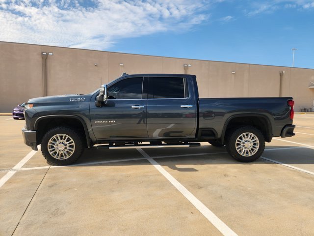 Used 2020 Chevrolet Silverado 2500 High Country w/ Z71 Off-Road Package AWD/4WD image 4