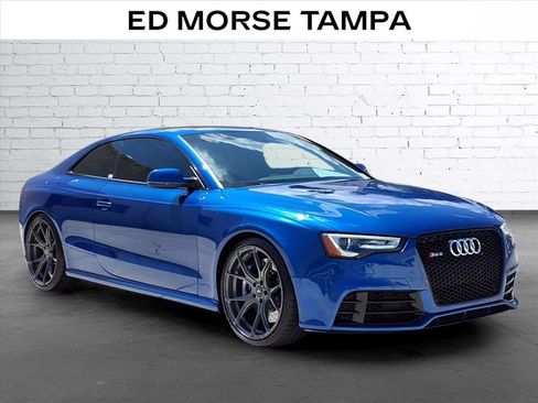 Used 2015 Audi RS 5 Coupe w/ Black Optic Plus Package AWD/4WD image 5