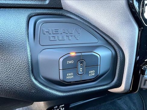 New 2026 RAM 3500 Tradesman AWD/4WD image 34