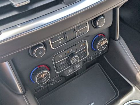 Used 2023 Chevrolet Tahoe LT w/ LT Signature Plus Package image 24