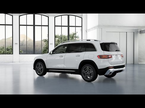 Certified 2026 Mercedes-Benz GLB 250 4MATIC image 25