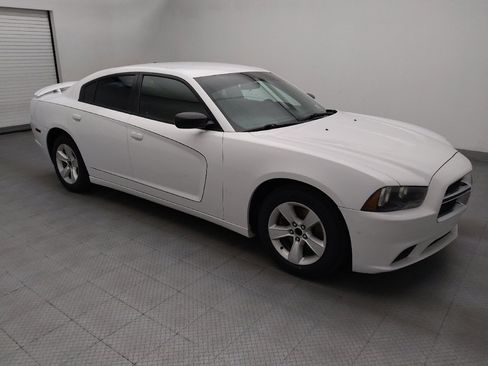 Used 2014 Dodge Charger SE w/ Sport Appearance Group RWD image 11