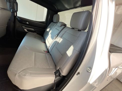 Used 2025 Toyota Tundra SR5 w/ SR5 Premium Package AWD/4WD image 22