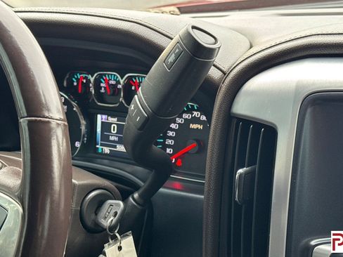 Used 2018 GMC Sierra 2500 SLT image 25