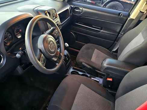 Used 2016 Jeep Patriot Sport w/ Power Value Group image 7