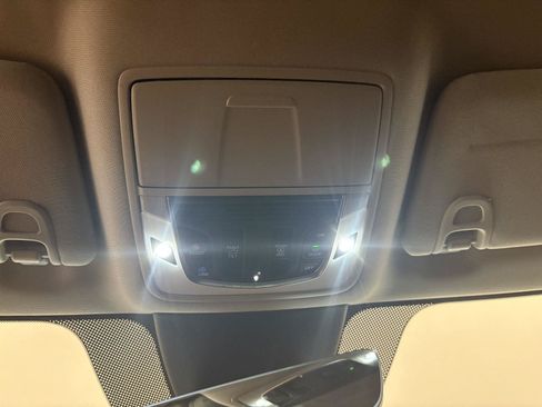 Used 2024 Acura MDX w/ Advance Package AWD/4WD image 30