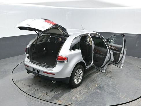 Used 2015 Lincoln MKX AWD w/ Equipment Group 101A image 36