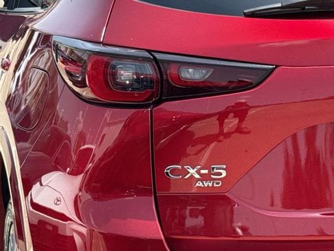 Used 2024 MAZDA CX-5 Signature AWD/4WD image 10